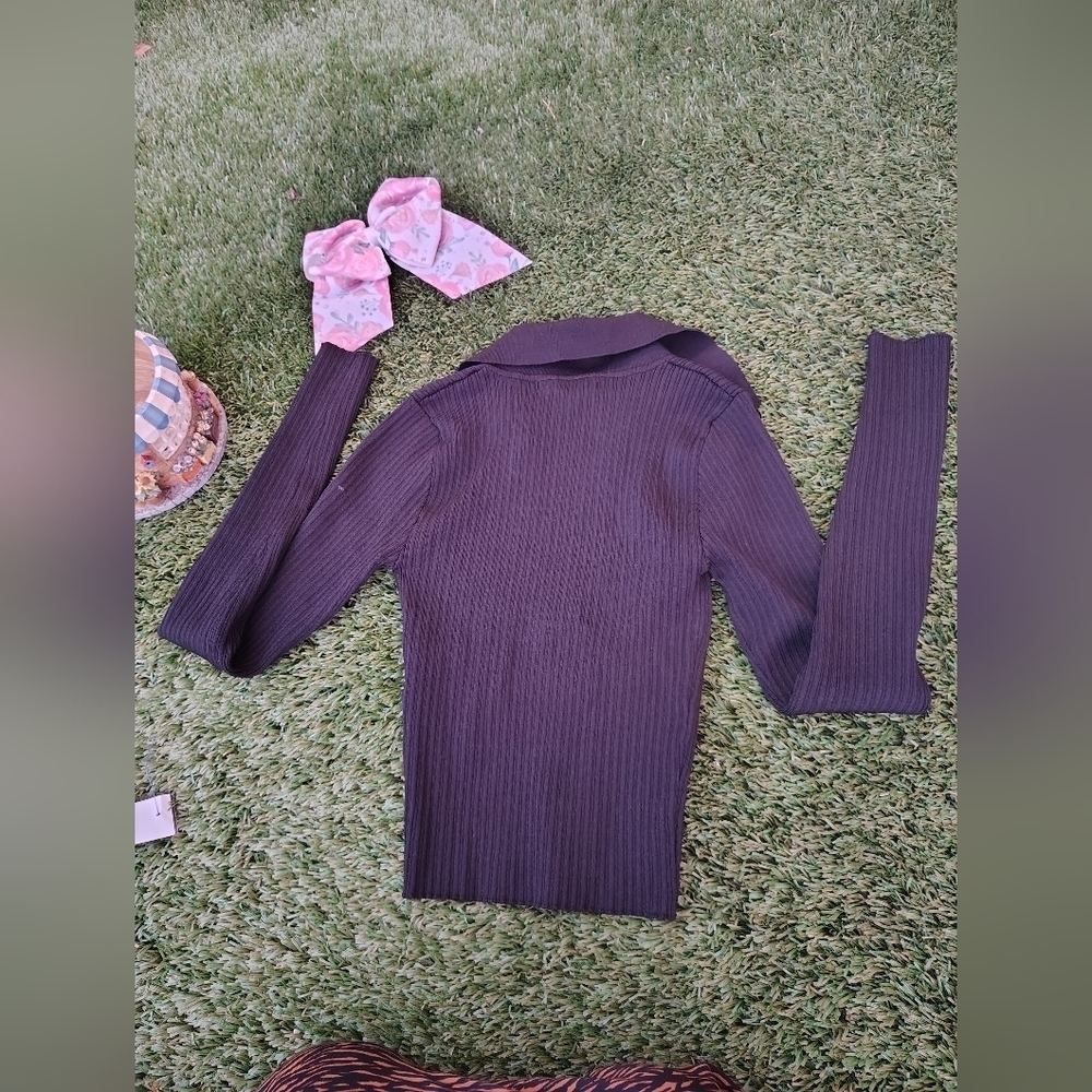 Forever 21 Black Ribbed Knit Top - Picture 3 of 4